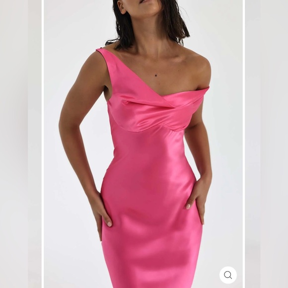 NWOT Natalie Rolt - Monika Gown - Picture 3 of 8